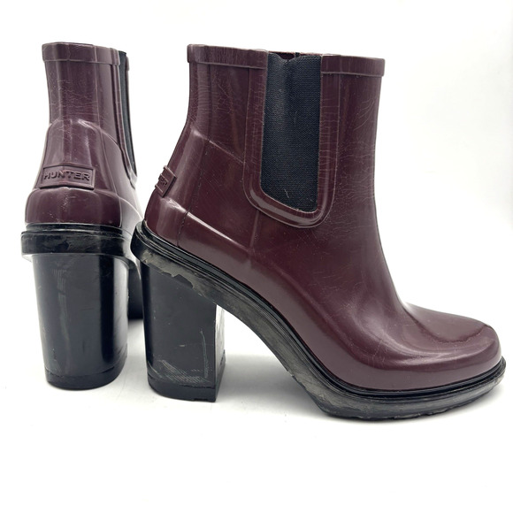 Deadstock Hunter Maroon on Black Block Heel Patent Rubber Ankle Boots Women's 7 - Picture 11 of 16